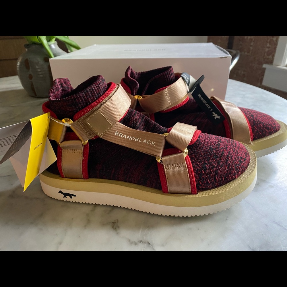 Maison Kitsune x Brandblack Tabi sandal NEW in BOX